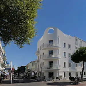 4* Hotel Al Cavallino Bianco