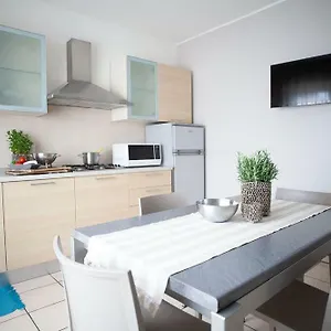  Appartamento Trilocale Luna Italia